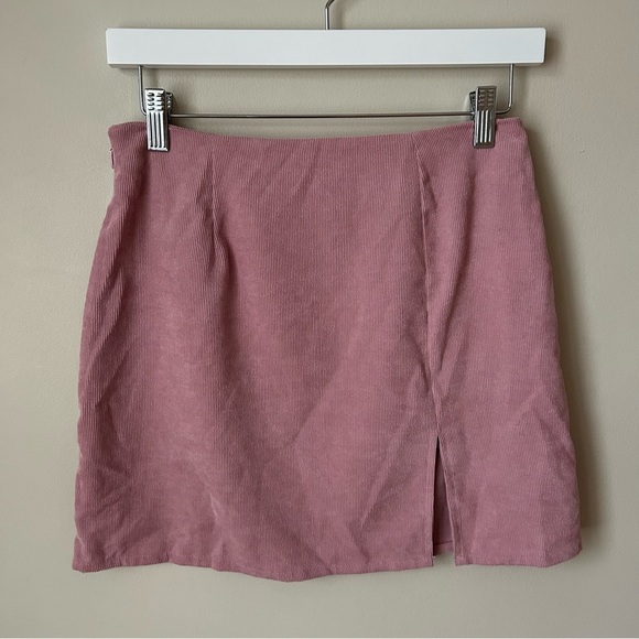 SHEIN Dusty Pink Corduroy Split Hem Zip Up Mini Skirt Women’s Size Small - Picture 3 of 7